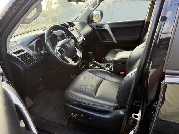 Toyota Land Cruiser Prado 3.0 172hp 2017 Black