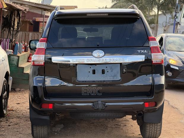 Toyota Land Cruiser Prado 3.0 172hp 2017 Black