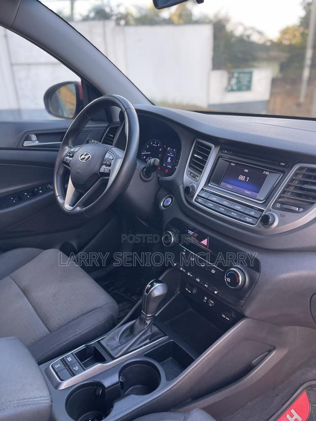 Hyundai Tucson Sport AWD 2017 Orange