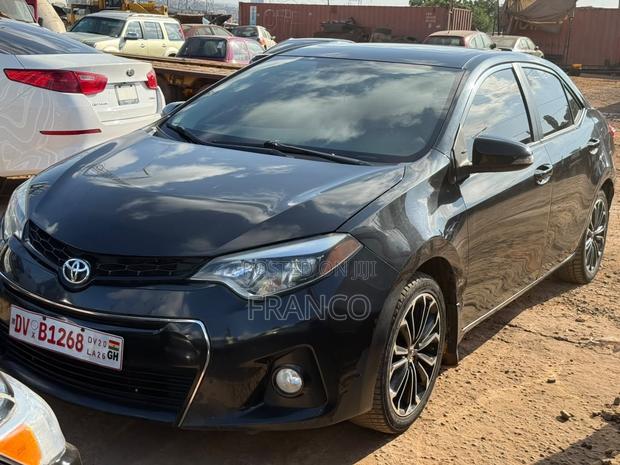 Toyota Corolla S Plus 4dr Sedan (1.8L 4cyl CVT) 2016 Black