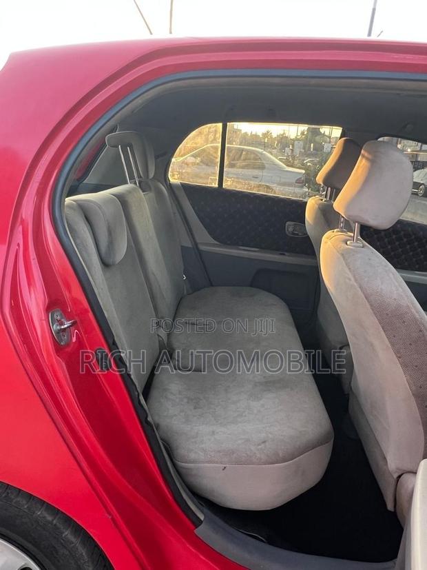 Toyota Vitz 1.5 FWD 3dr 2009 Red