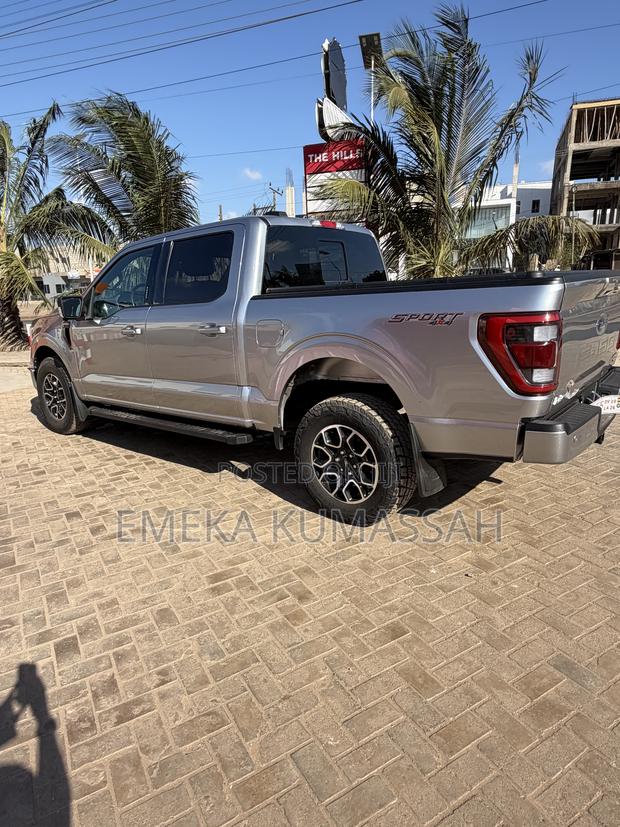 Ford F-150 XLT 2021 Gray