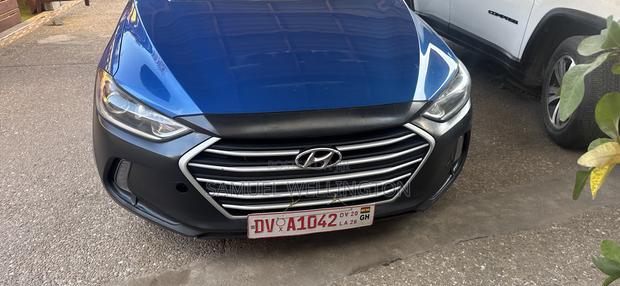 Hyundai Elantra Limited 2018 Blue