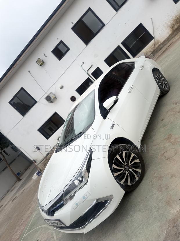 Toyota Corolla LE 2023 White