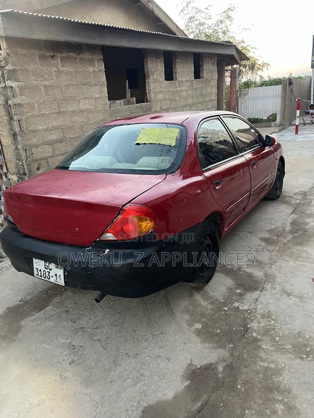 Kia Spectra 2001 Red