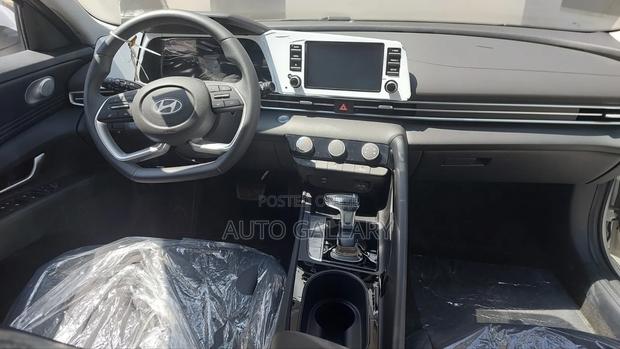 New Hyundai Elantra 2025 White