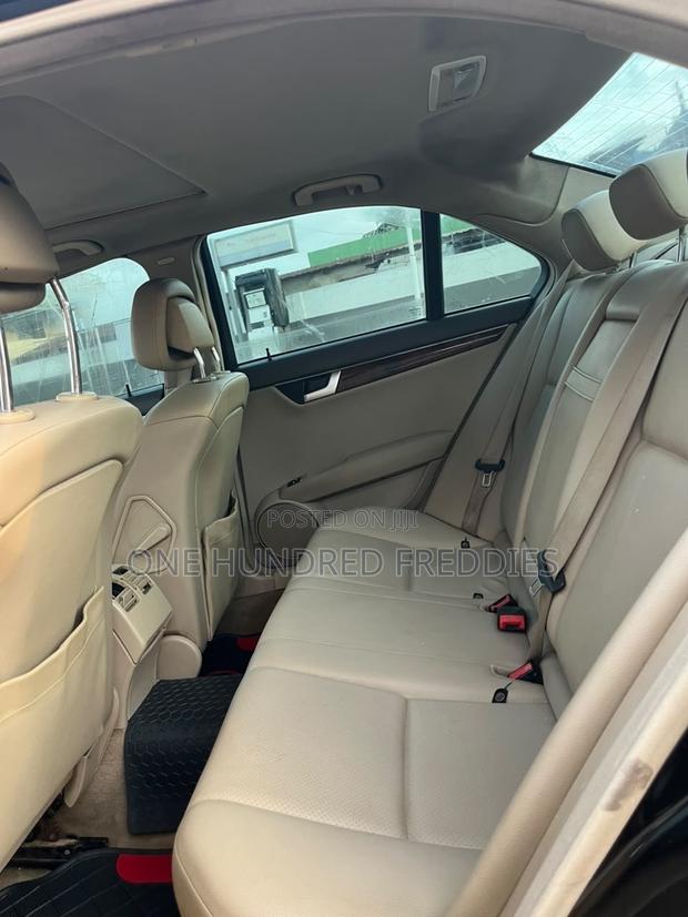 Mercedes-Benz C250 2013 Black
