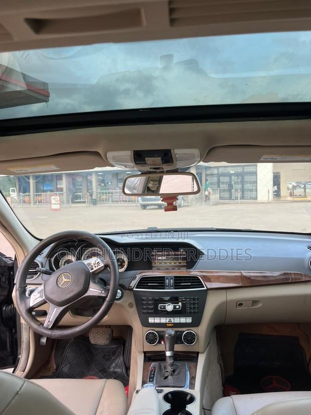 Mercedes-Benz C250 2013 Black