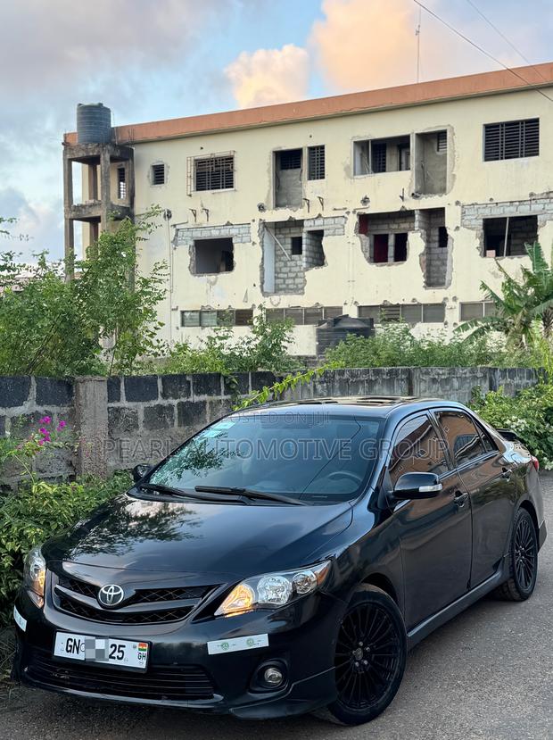 Toyota Corolla S 4dr Sedan (1.8L 4cyl 4A) 2013 Black