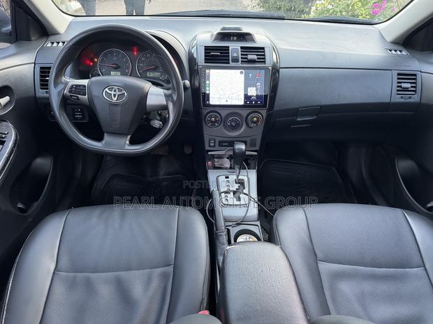 Toyota Corolla S 4dr Sedan (1.8L 4cyl 4A) 2013 Black