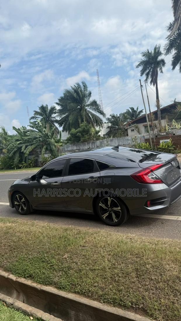 Honda Civic Touring Sedan 2018 Gray