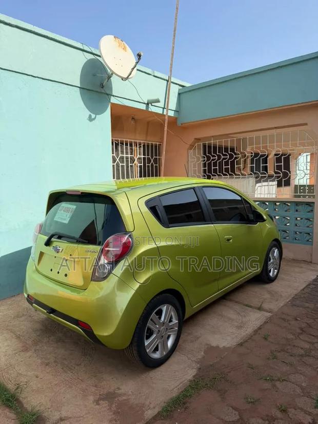 Chevrolet Spark 2015 Green