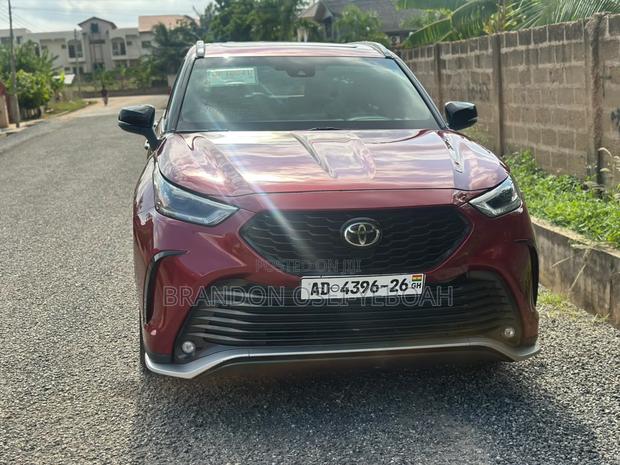 Toyota Highlander 2021 Burgundy