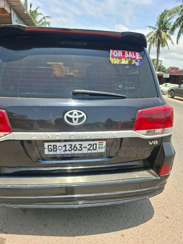 Toyota Land Cruiser 2015 Black