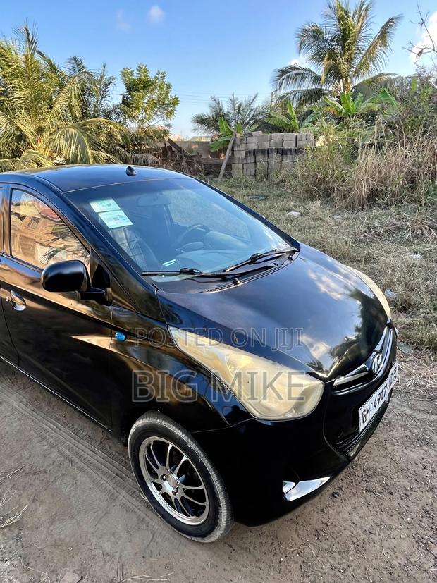 Hyundai Eon 2012 Black