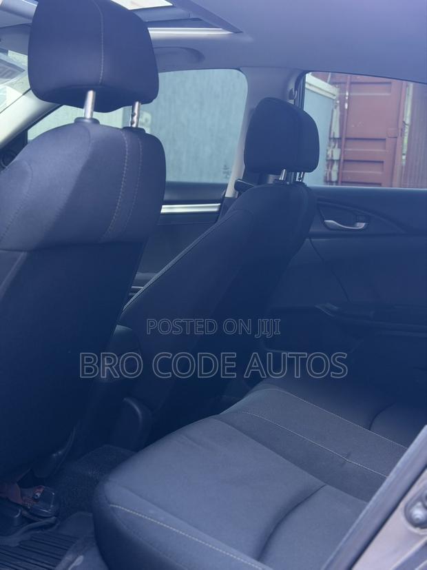 Honda Civic EX Sedan 2018 Gray