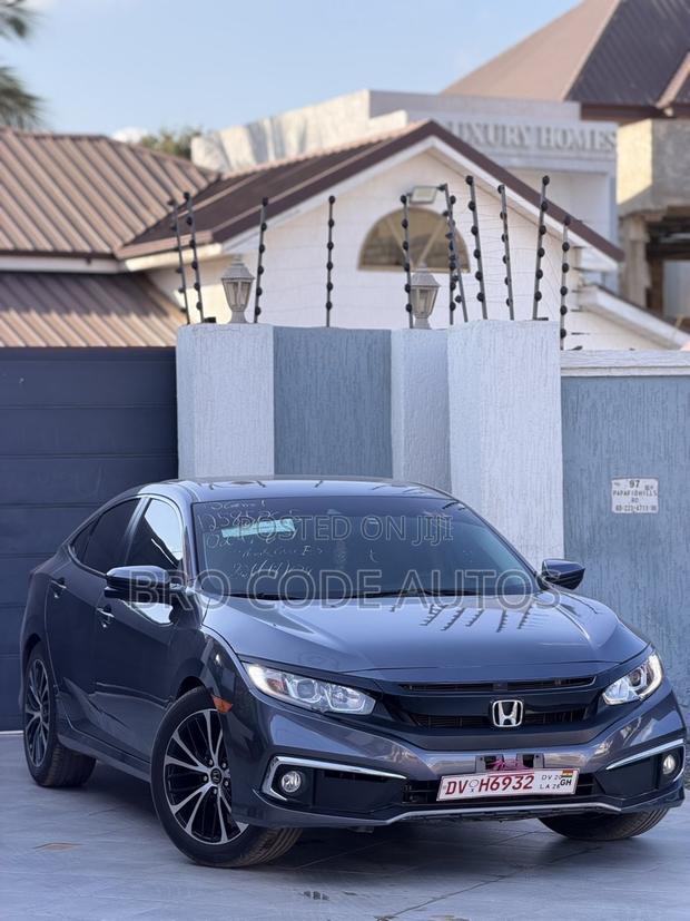 Honda Civic EX Sedan 2018 Gray