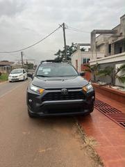 Toyota RAV4 XLE 2022 Gray for sale
