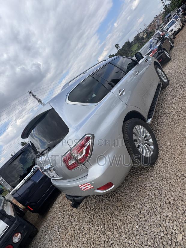 Nissan Patrol 2016 Silver