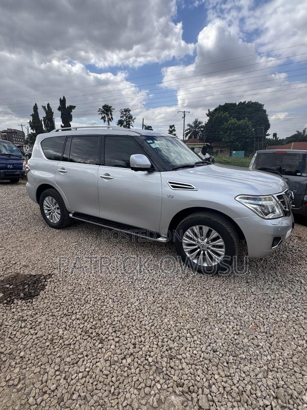 Nissan Patrol 2016 Silver