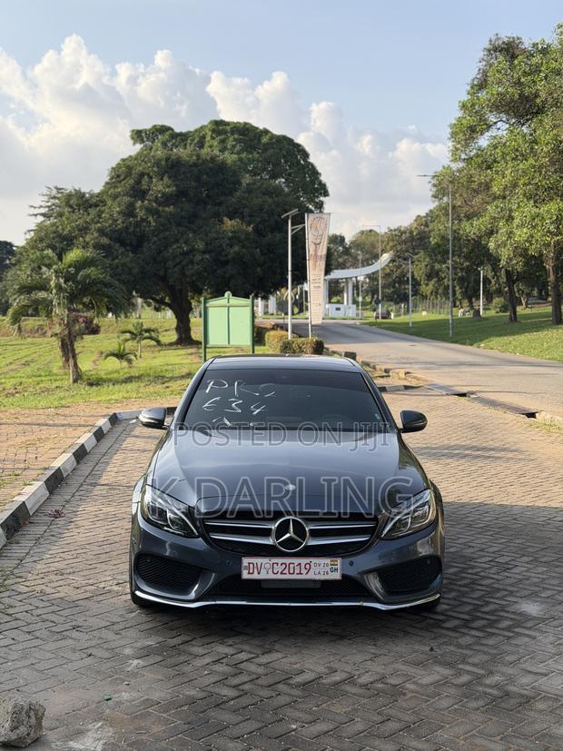 Mercedes-Benz C300 Base 4Matic Sedan AWD (2.0L 4cyl 7A) 2016