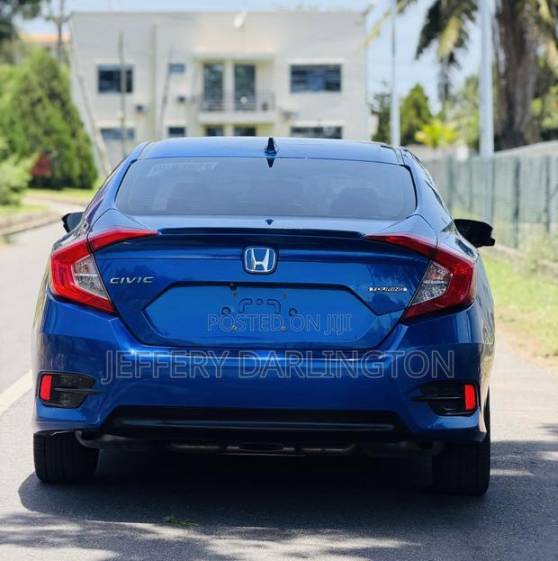 Honda Civic Touring 4dr Sedan (1.5L 4cyl) 2017 Blue