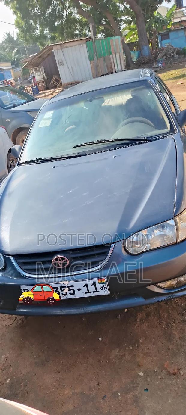 Toyota Corolla Luxel 1.8i 2000 Silver