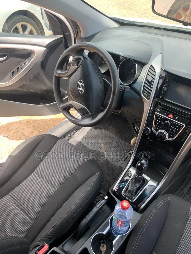 Hyundai i30 2016 White