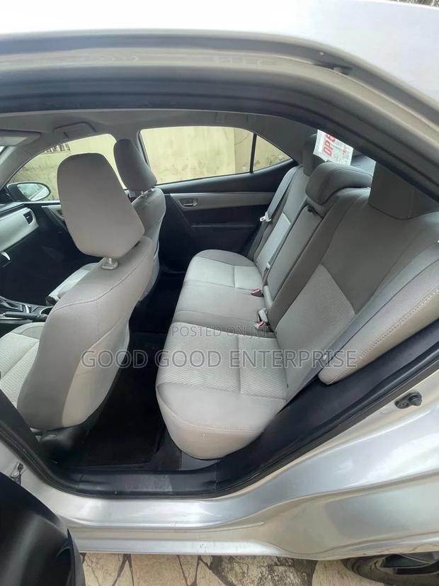Hyundai Elantra Sport Sedan FWD (1.6L 4cyl 6M) 2017 Silver