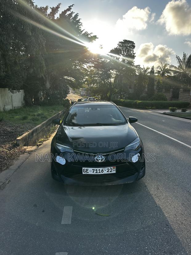 Toyota Corolla LE 4dr Sedan (1.8L 4cyl CVT) 2017 Black
