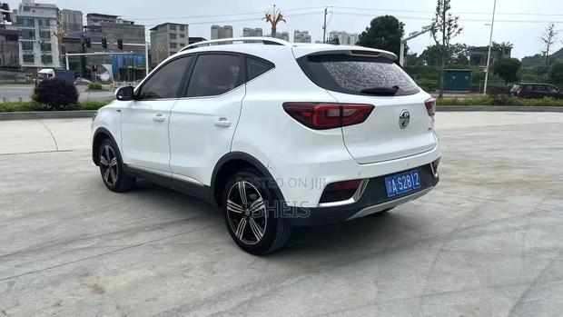 MG ZS 2018 White