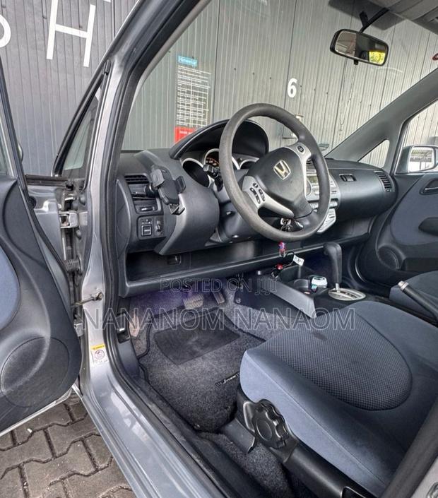 Honda Fit Aria 2005 Gray