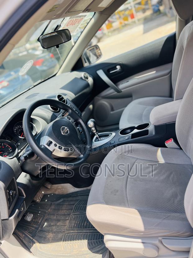 Nissan Rogue 2012 Gray