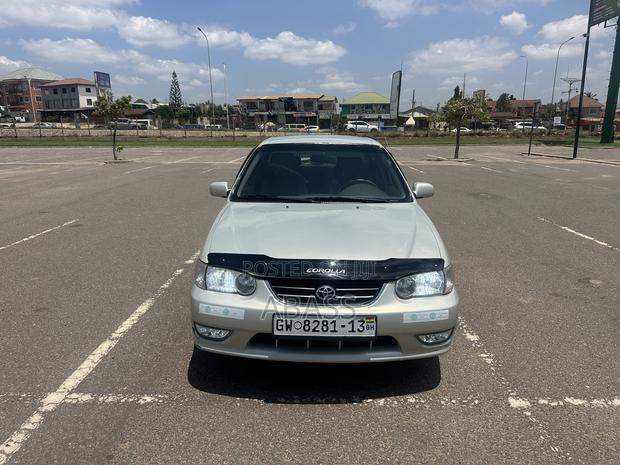 Toyota Corolla 1.8 Sedan Automatic 2002 Silver
