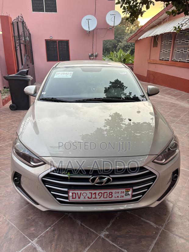 Hyundai Avante 2017 Gray