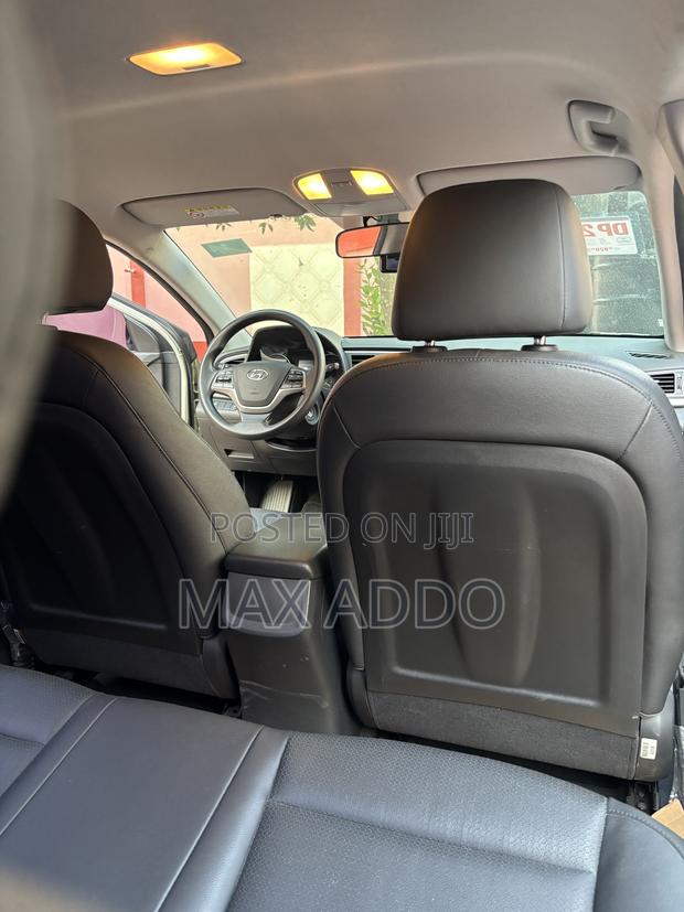 Hyundai Avante 2017 Gray