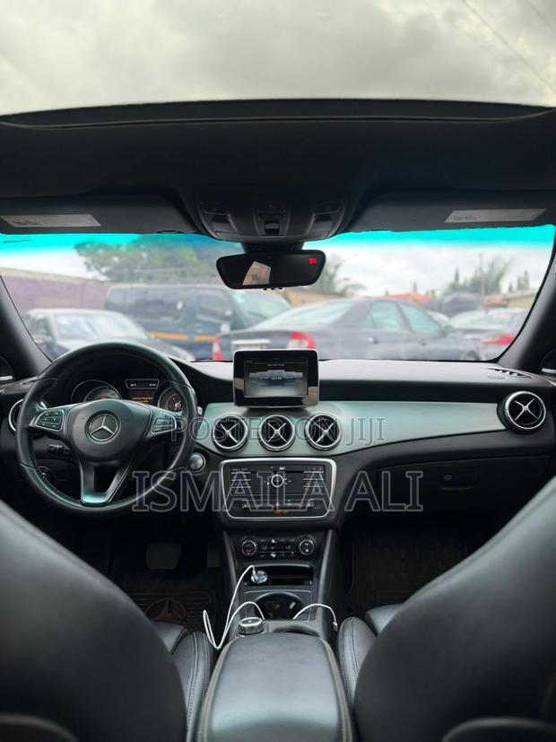 Mercedes-Benz CLA-Class CLA 250 4MATIC Sedan 2016 Silver