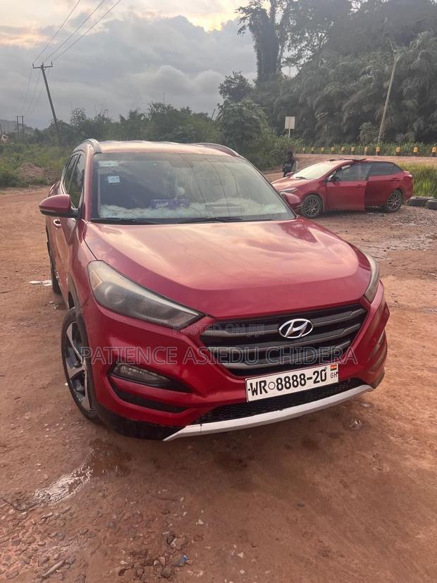 Hyundai Tucson 2016 Red