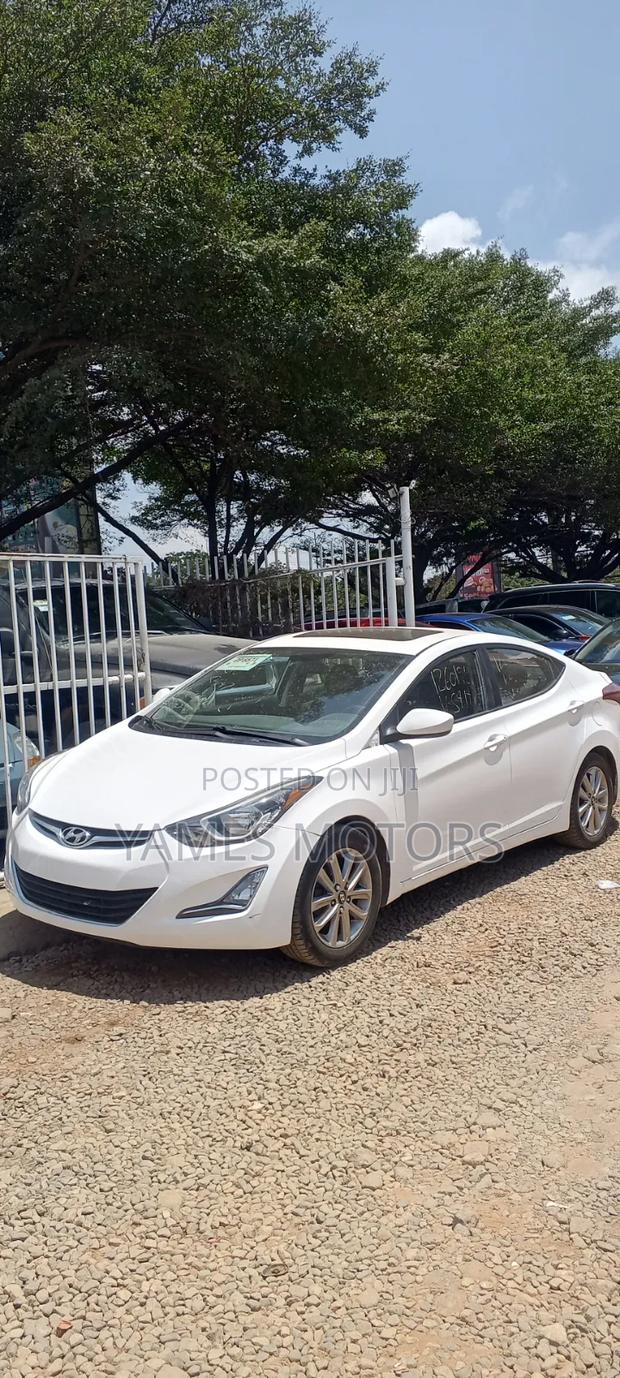 Hyundai Elantra 2015 White