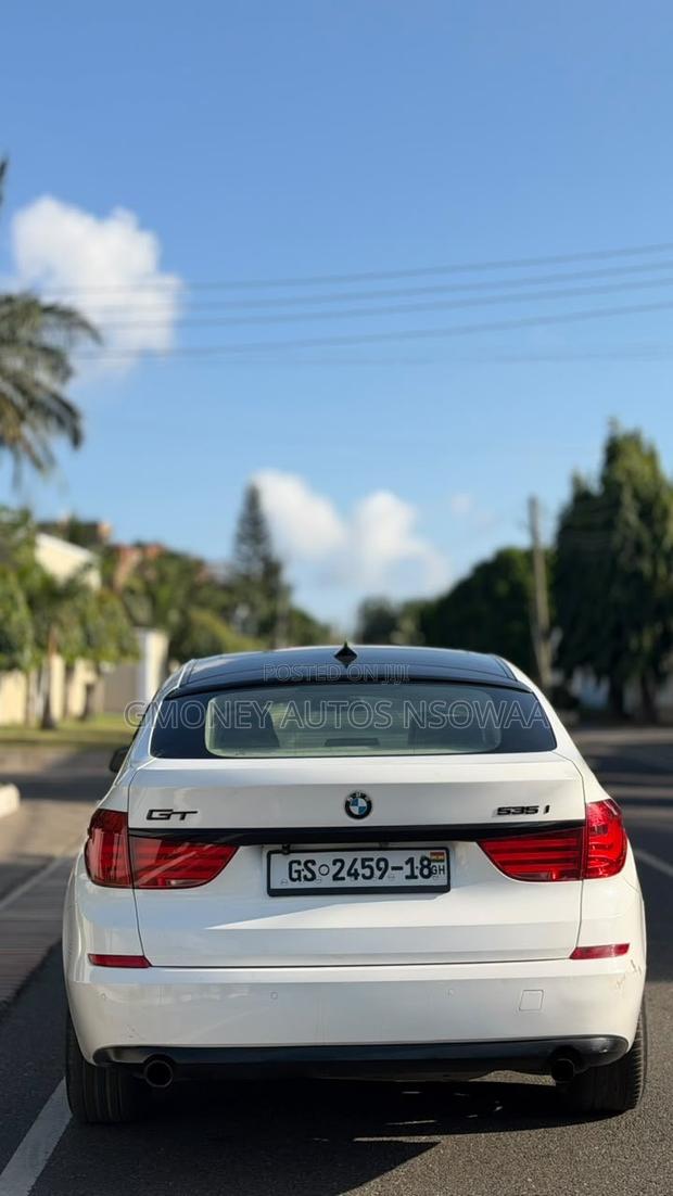 BMW 535i 2011 White