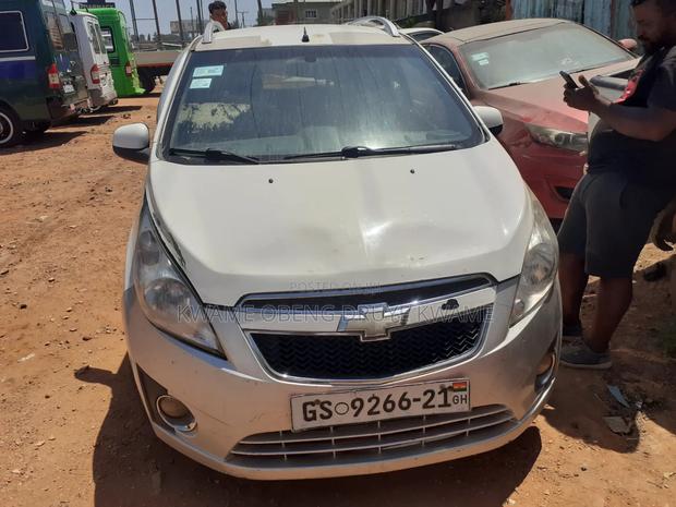 Chevrolet Spark 2012 White