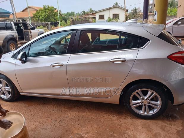 Chevrolet Cruze 2017 Silver