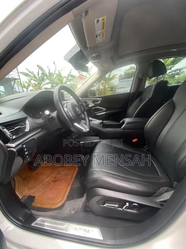 Acura RDX w/Technology Package 2023 White