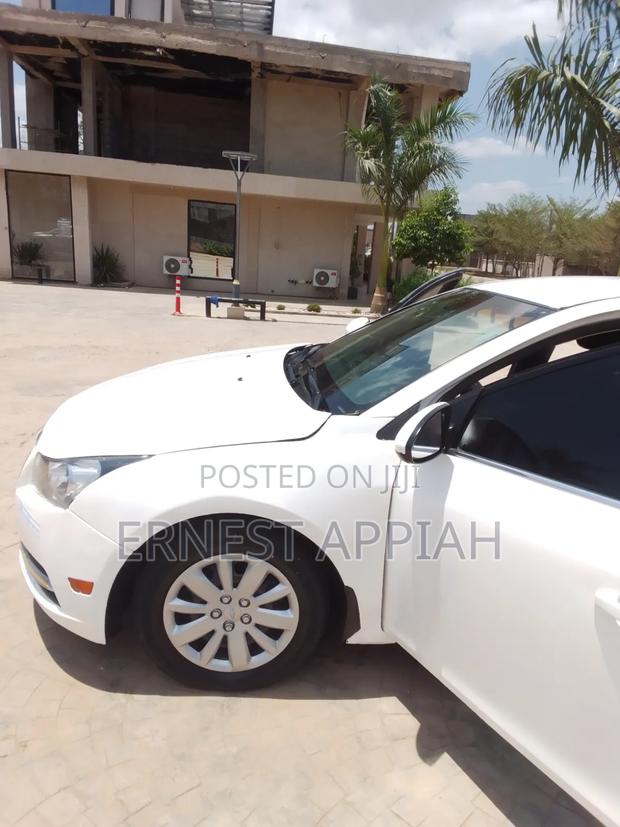 Chevrolet Cruze 1LT 4dr Sedan (1.4L 4cyl Turbo 6A) 2015 White