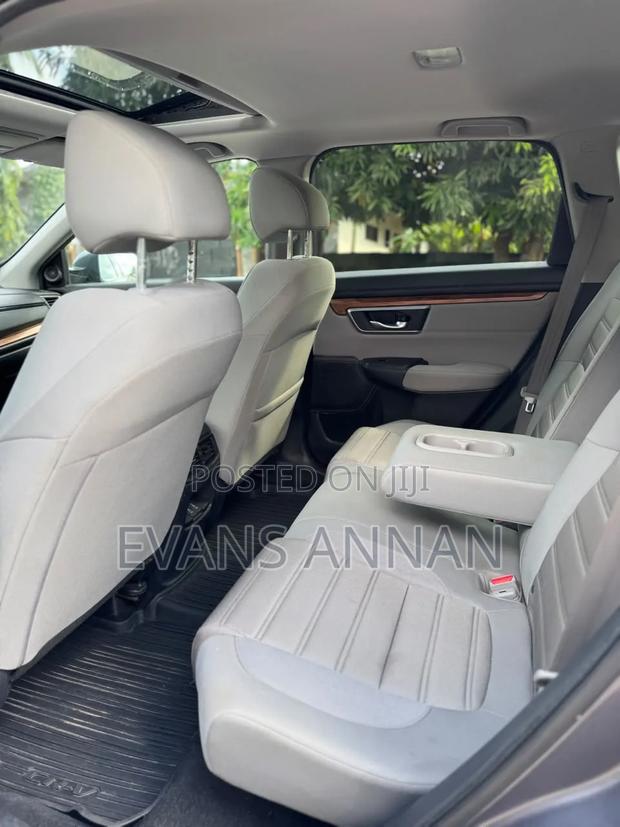 Honda CR-V 2018 Gray