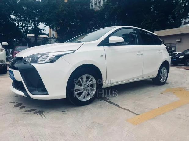 Toyota Yaris L Hatchback 5dr 2018 White