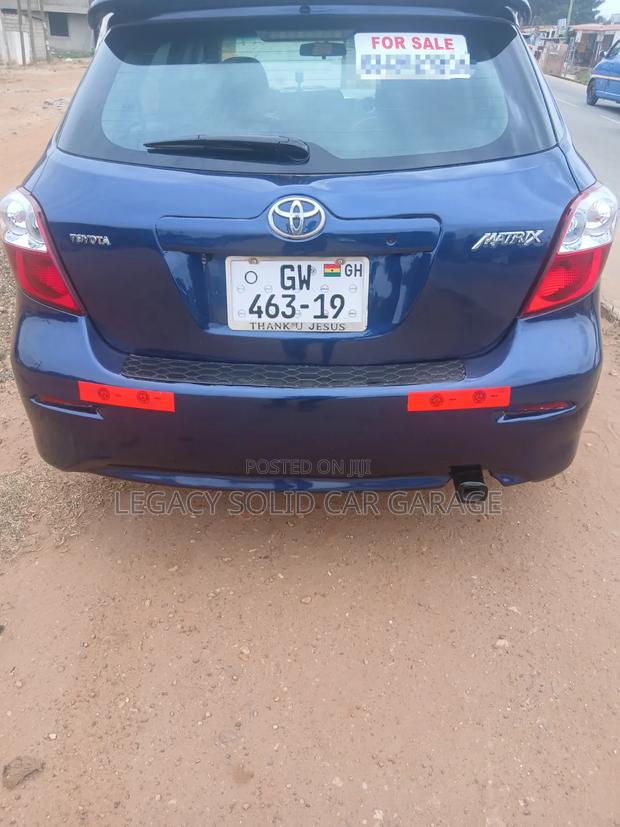 Toyota Matrix 2010 Blue