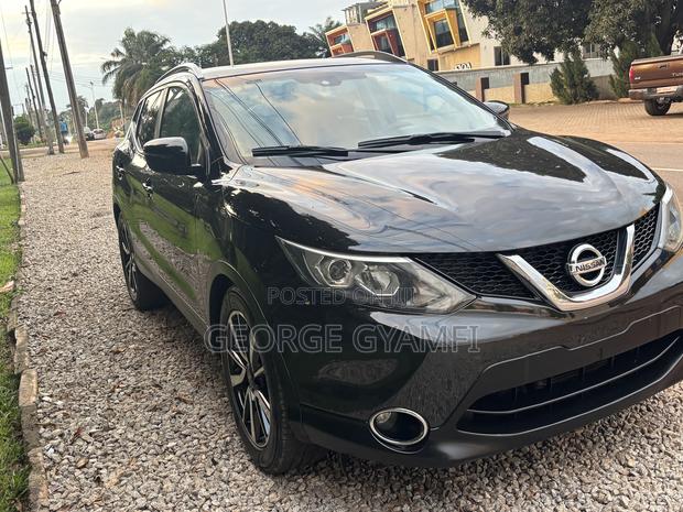 Nissan Qashqai 2017 Gray