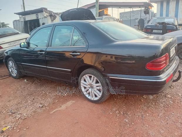 Mercedes-Benz E-Class 2003 Black