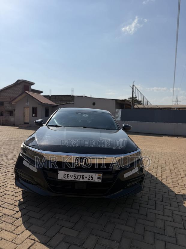 Honda Accord 2018 Black